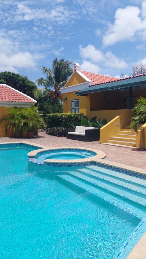 Landhuis Bona Vista Hotel Willemstad Luaran gambar
