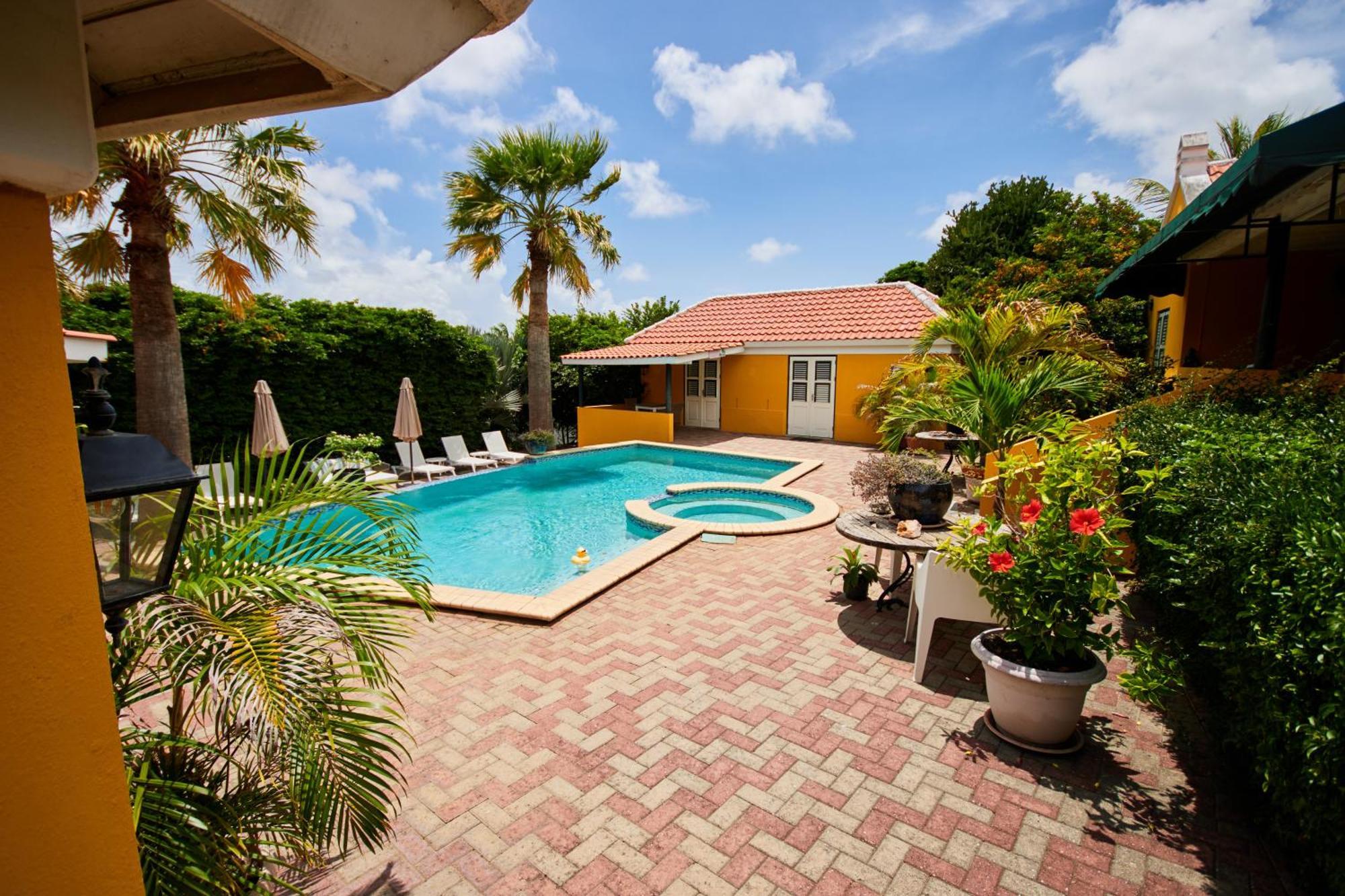 Landhuis Bona Vista Hotel Willemstad Luaran gambar